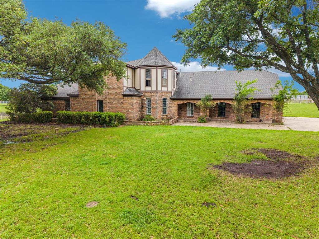 342 E Tripp Road