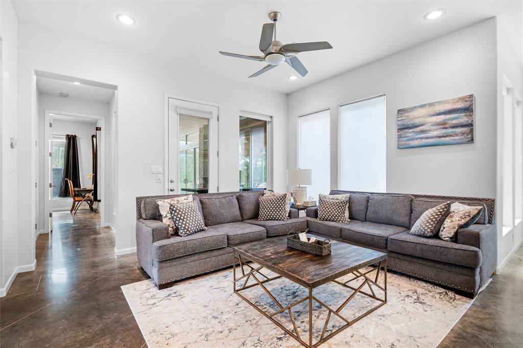 White Bluff #03 - Residential