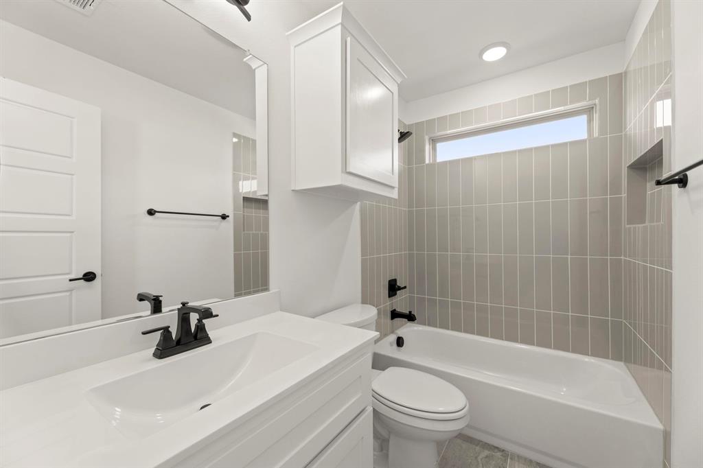 Collinsbrook Farm - Residential