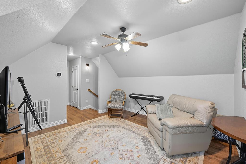 The Oaks - Residential