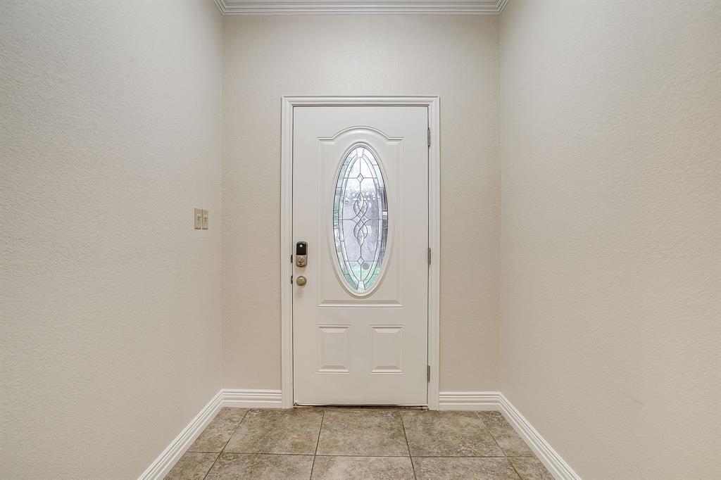 2220 Cobblestone Court