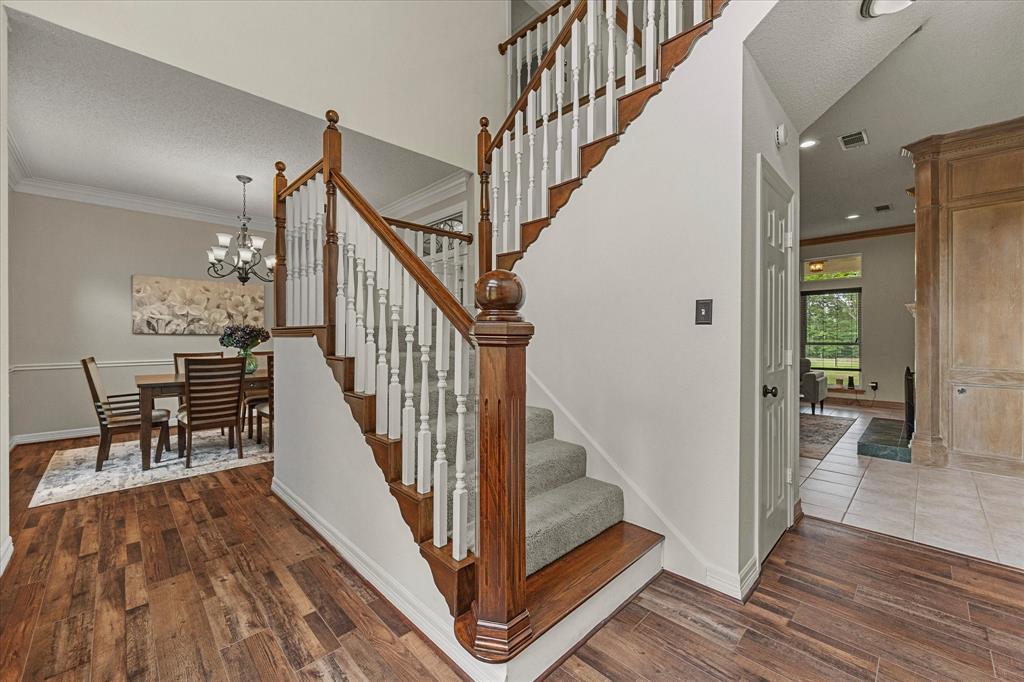 820 Windlake Circle