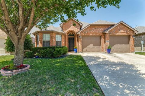 8929 Brook Hill Lane Fort Worth TX 76244