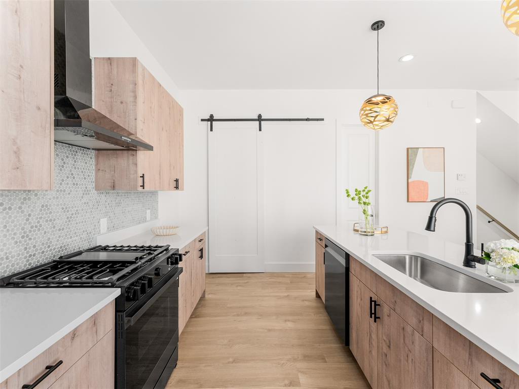 Fakes Park Place - Residential