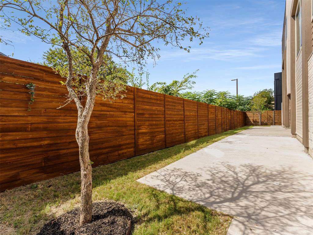 Fakes Park Place - Residential