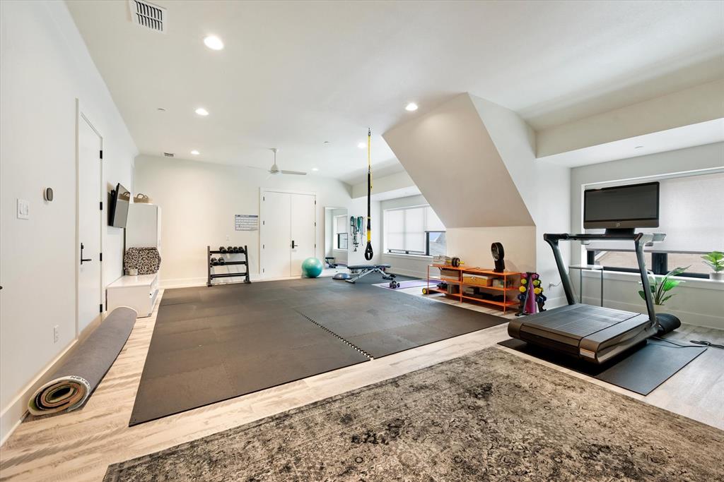 Moss Farms - Residential