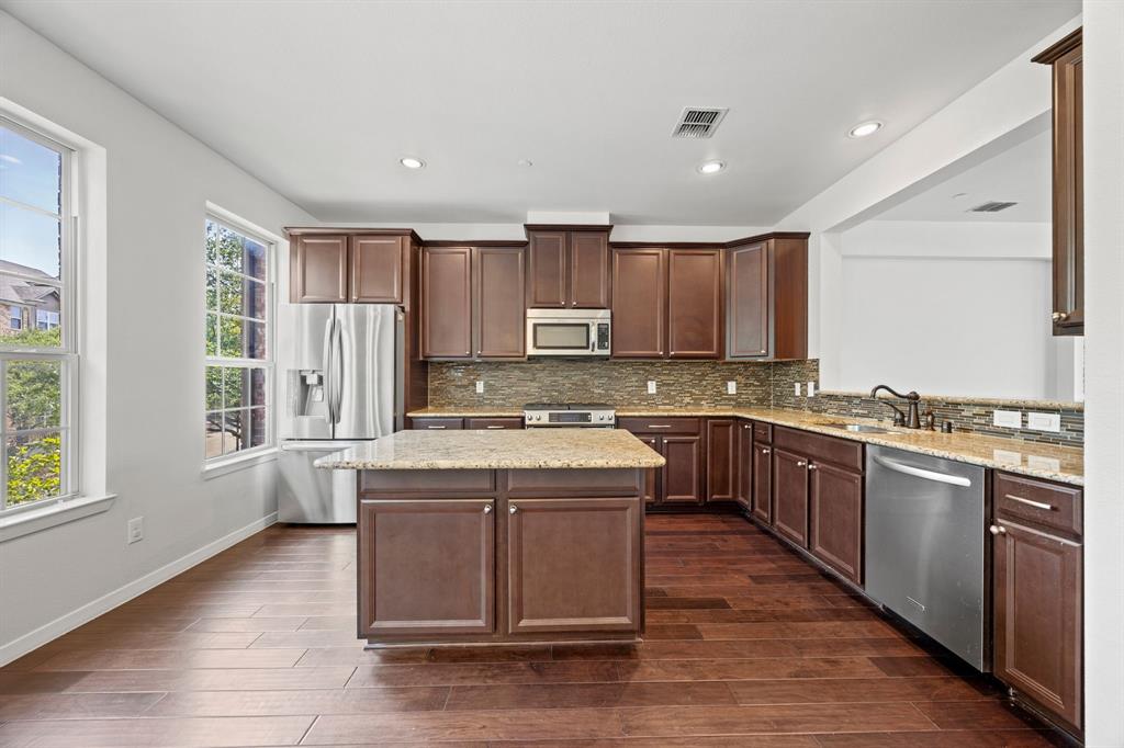 3931 Asbury Lane
