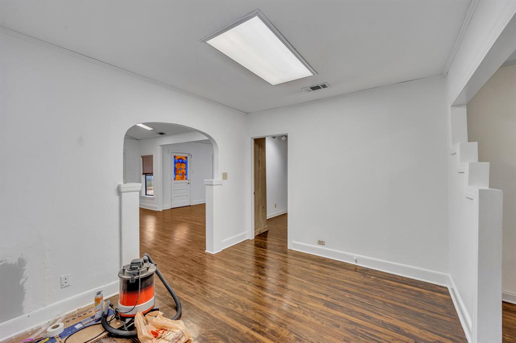 Daggett E Add - Commercial Lease