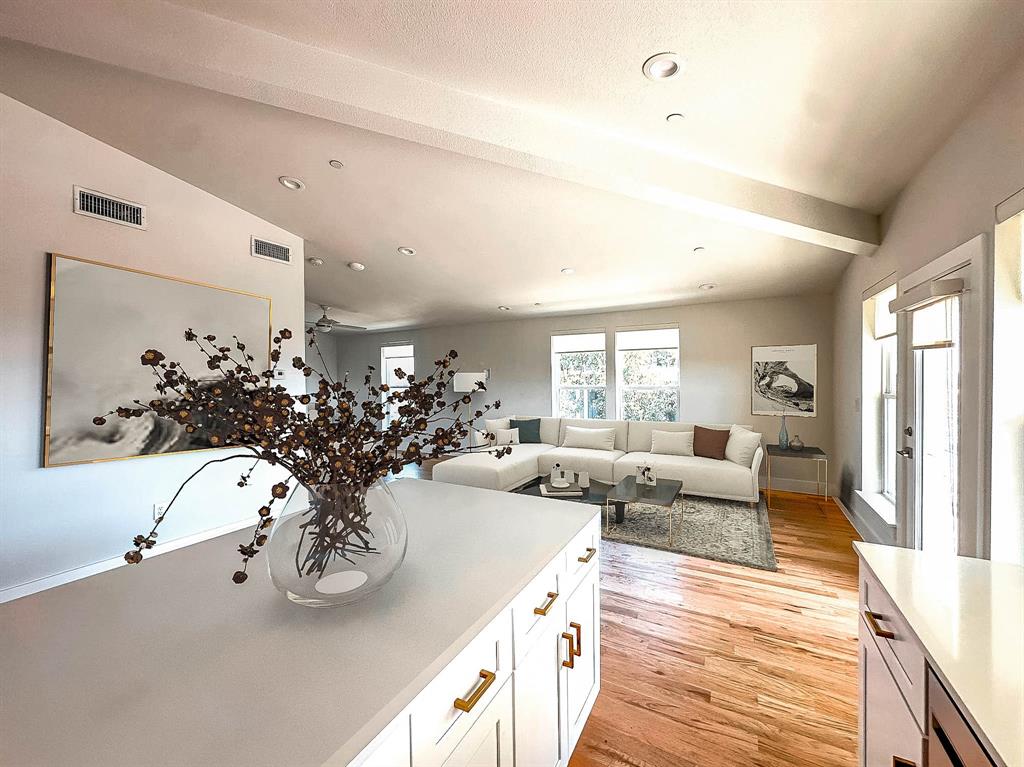 Dannellys Summit Hill - Residential Lease