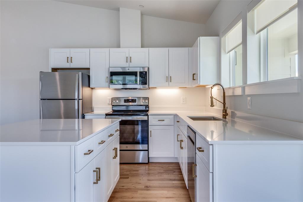 Dannellys Summit Hill - Residential Lease