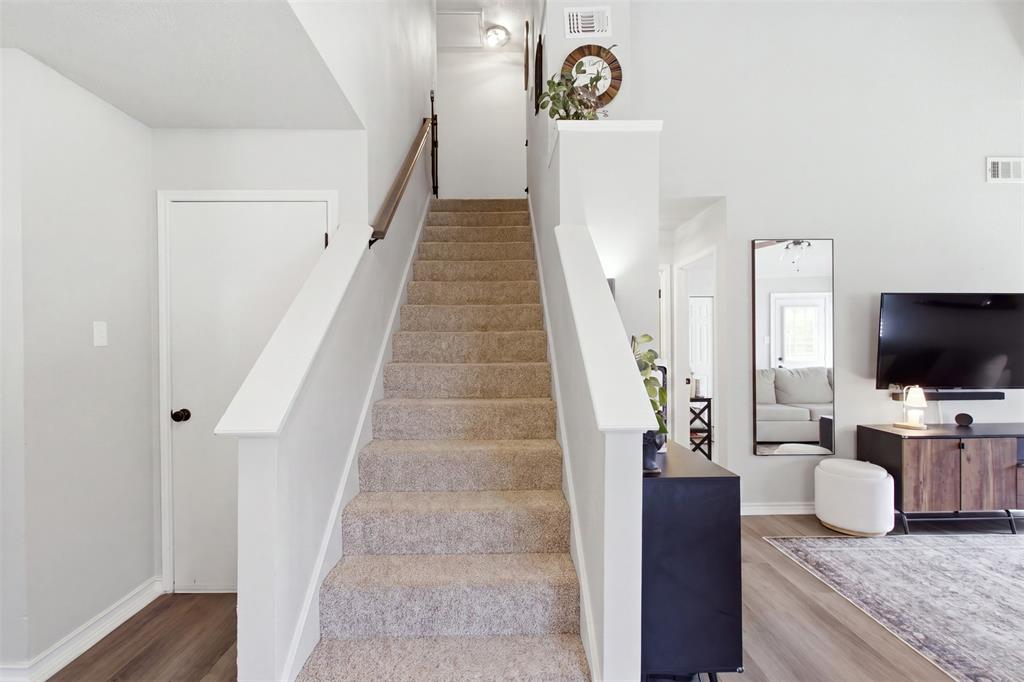 10117 Leatherwood Drive