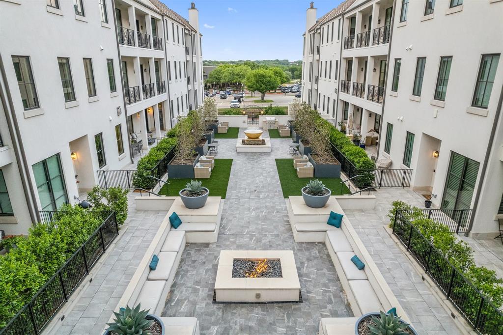 5270 Town And Country Boulevard 233