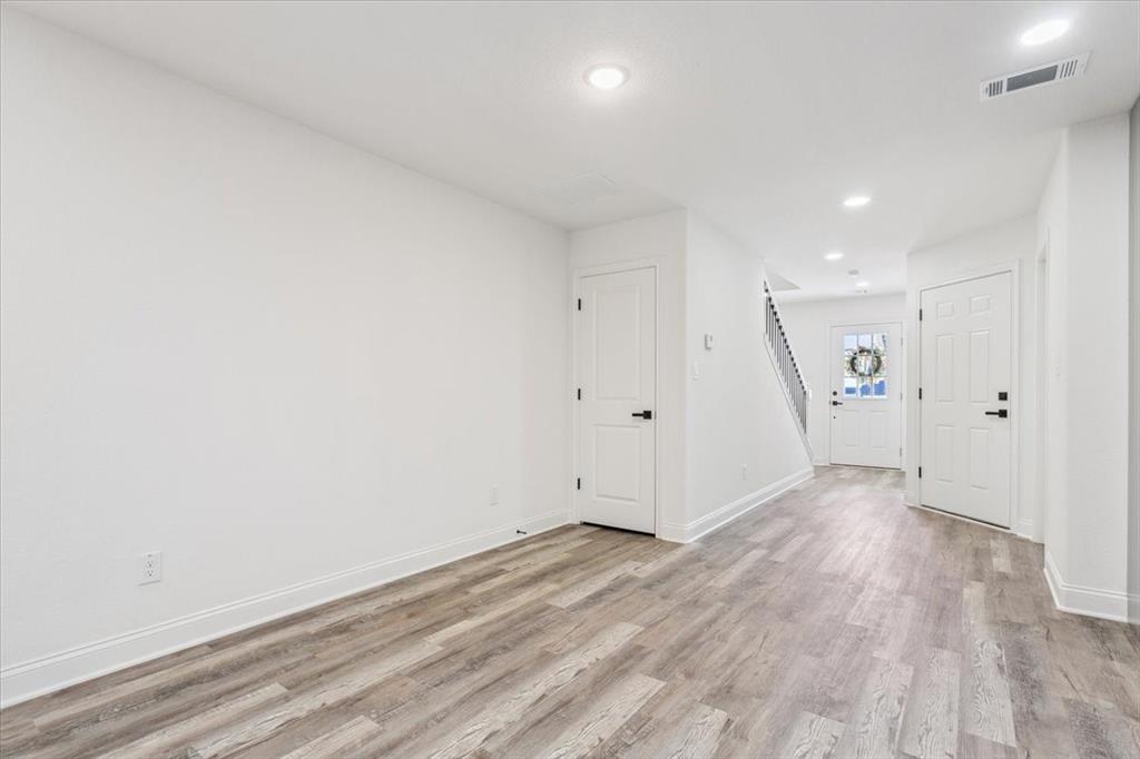 Pearlstone - Residential Income