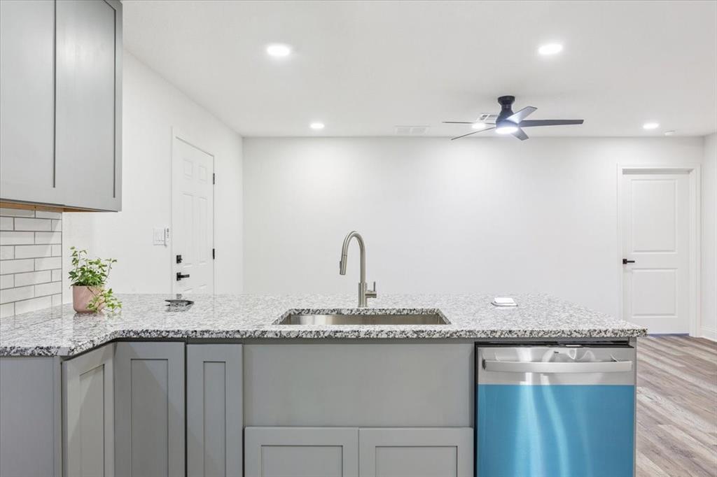 Pearlstone - Residential Income