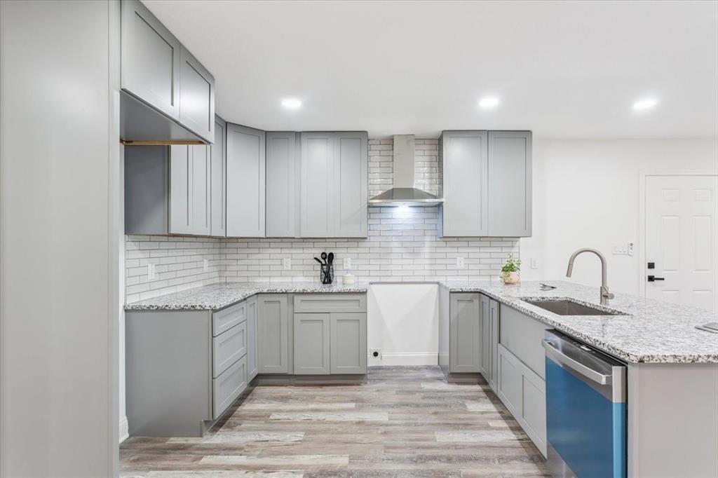 Pearlstone - Residential Income