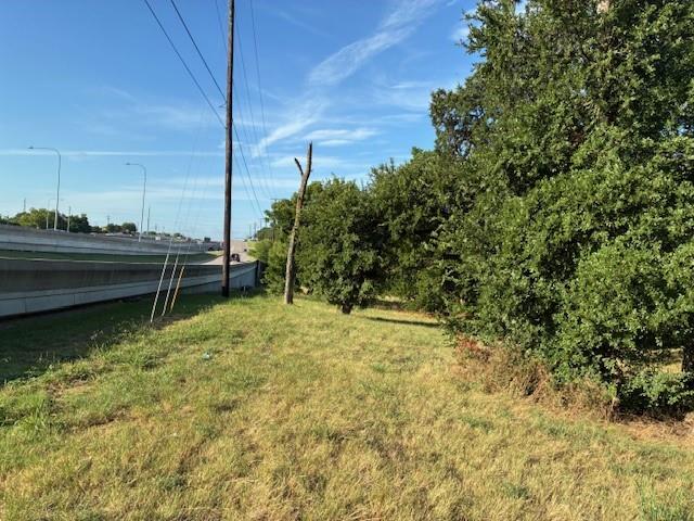 John M Thomas - Land