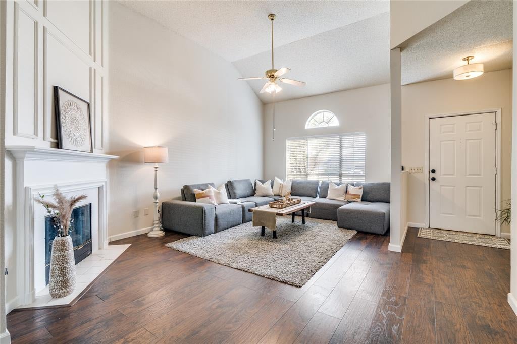Photo of 2833 Clearmeadow Drive, Mesquite, TX 75181 (MLS # 21347903)