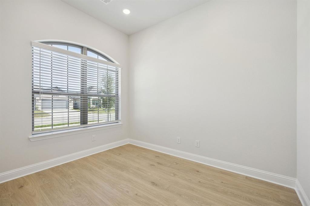 Summer Crest - Residential