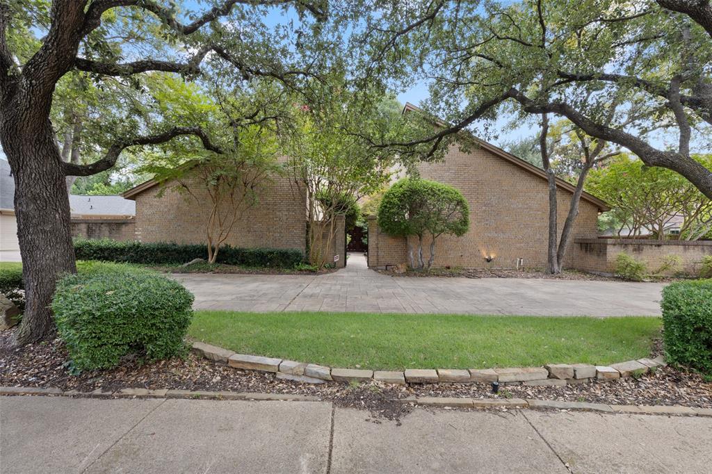 6822 Blue Mesa Drive