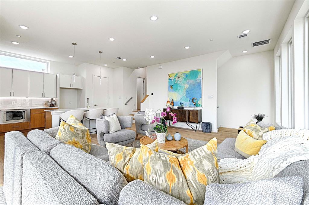 Hampton & Indust - Residential