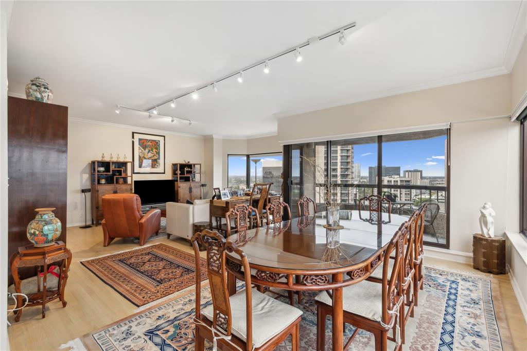 La Tour Condo - Residential