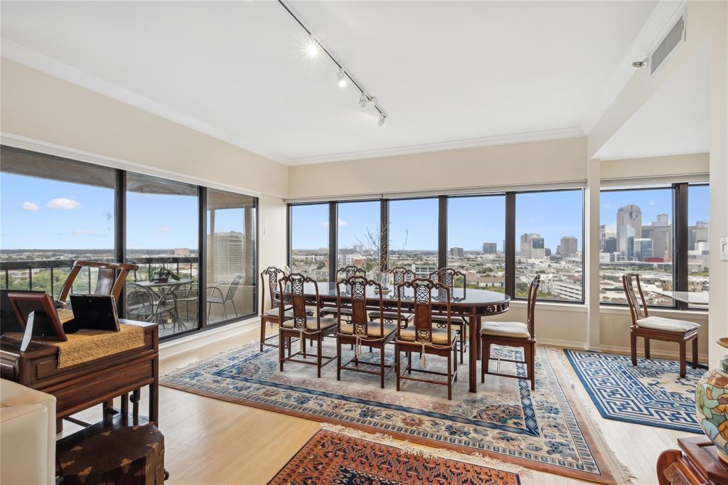 La Tour Condo - Residential