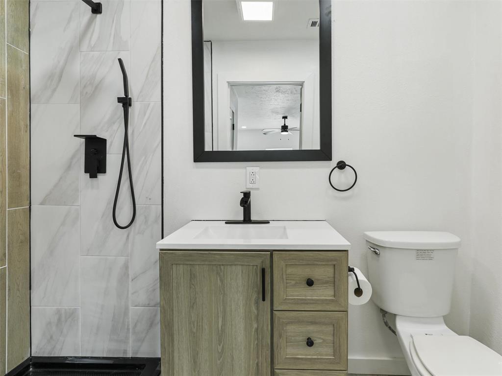 Monica Park 02 - Residential