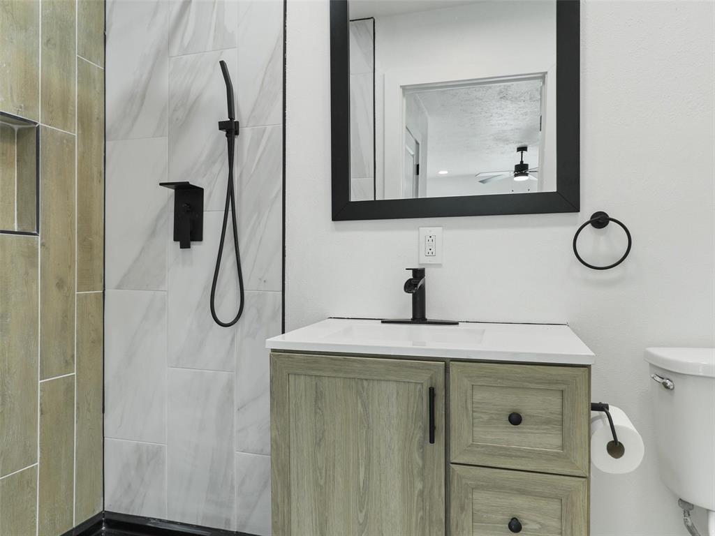 Monica Park 02 - Residential