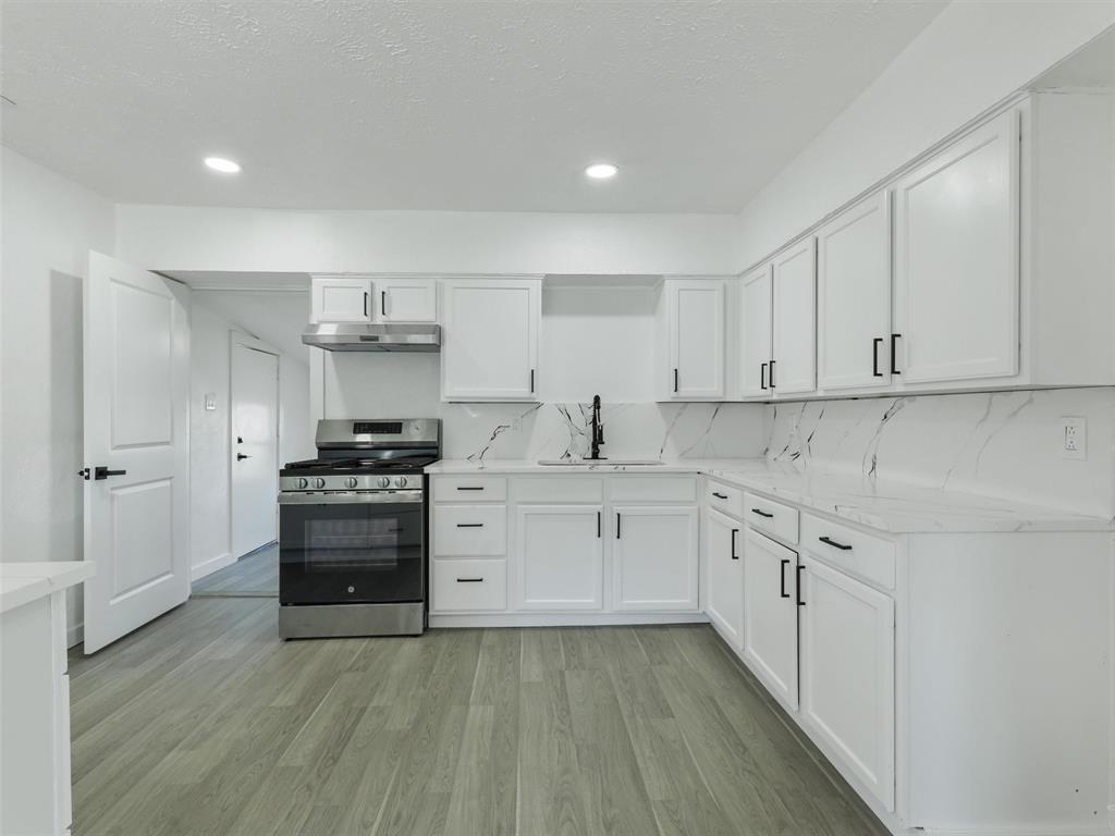 Monica Park 02 - Residential