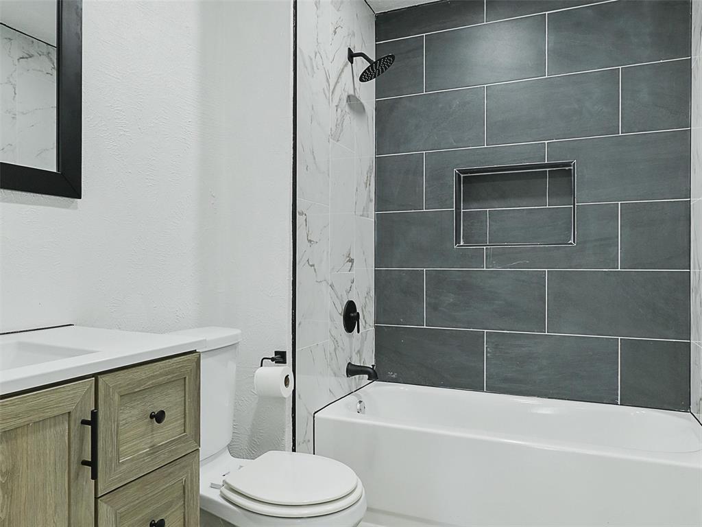 Monica Park 02 - Residential