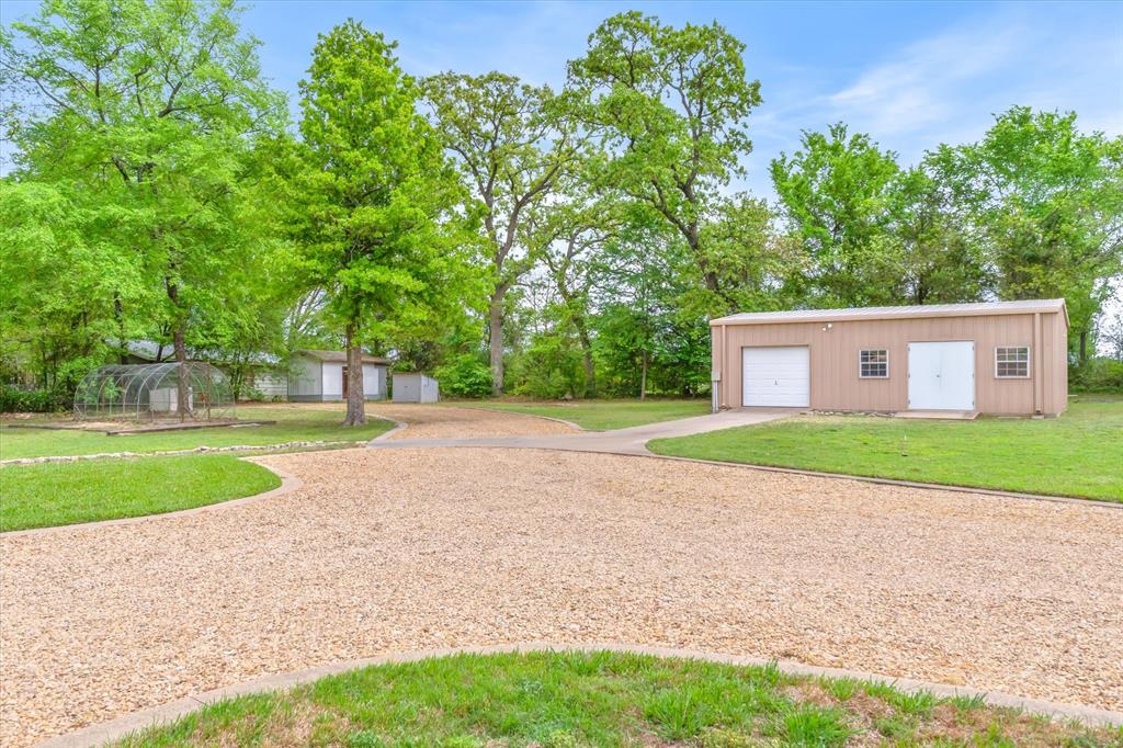 Lakewood Tr - Residential