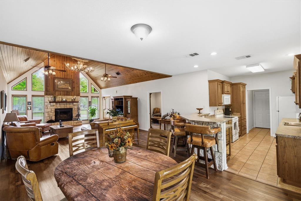 Lakewood Tr - Residential