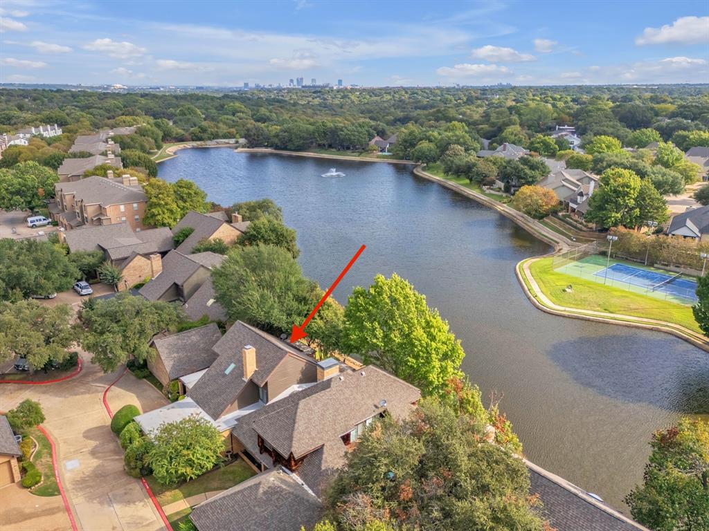 4223 Clear Lake Circle