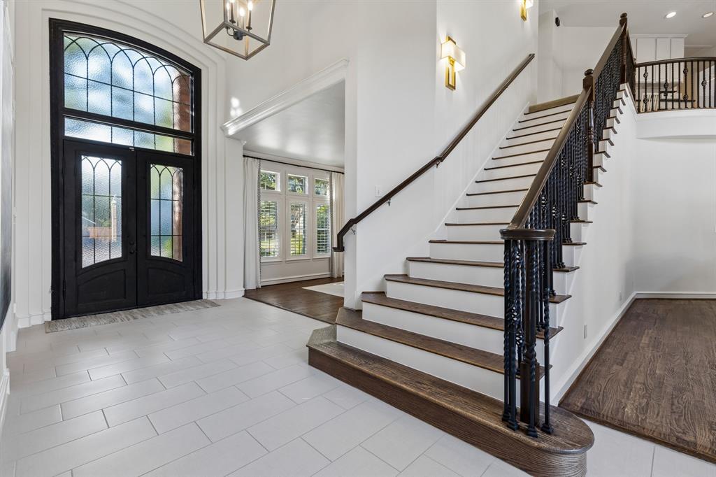 5900 Mcfarland Court
