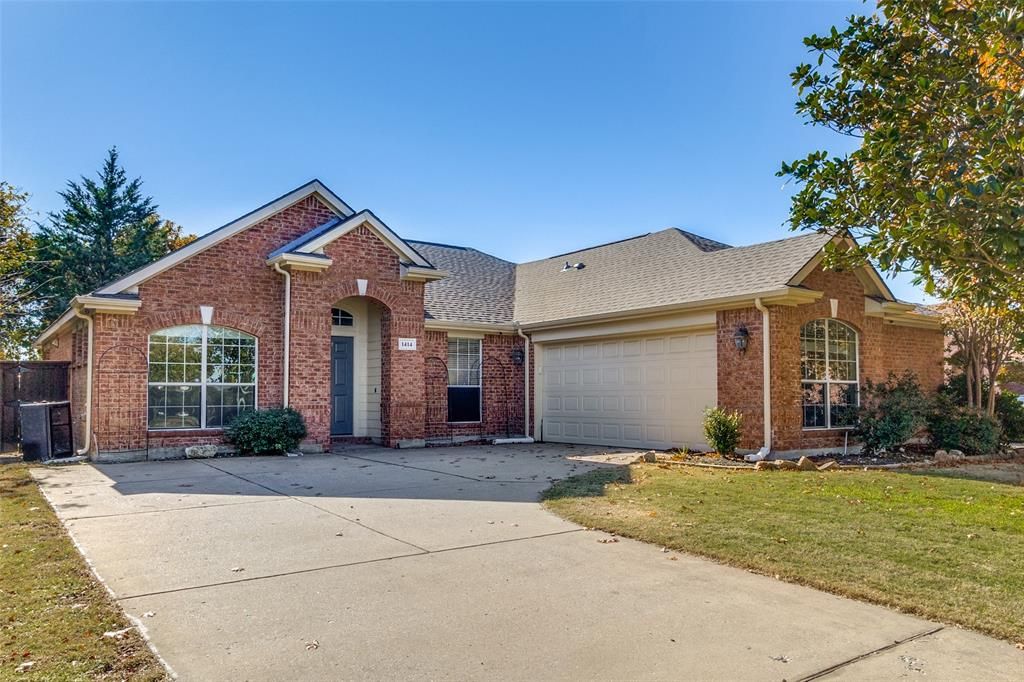 Photo of 1414 Sleepy Hollow Drive, Allen, TX 75002 (MLS # 21194092)
