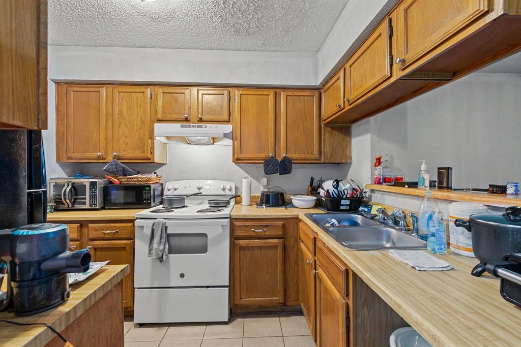 2157 Aspen Drive