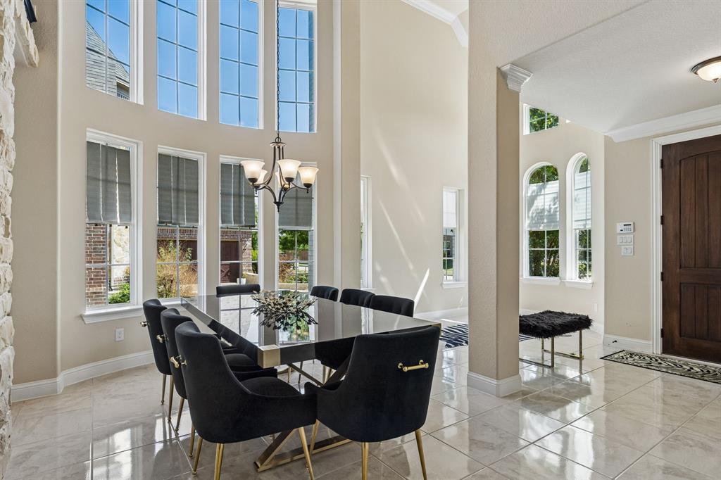 3613 Sparkling Drive