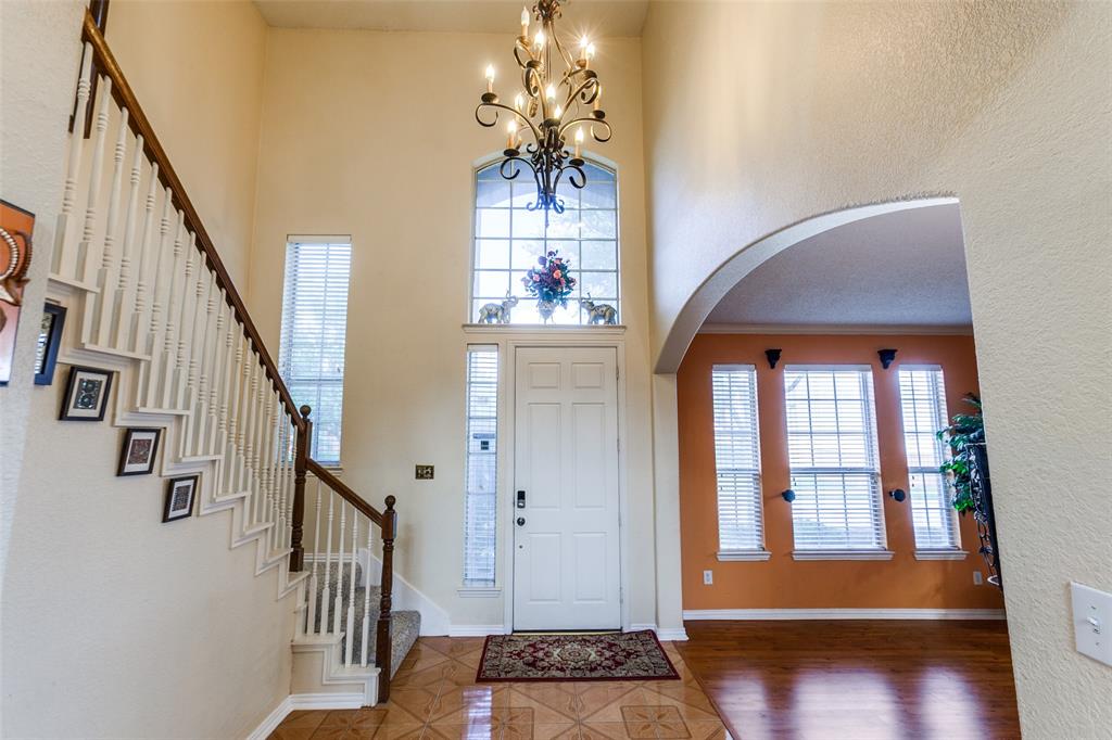 8133 Skyridge Drive