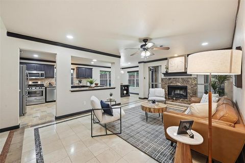 2832 Grandview Drive Grand Prairie TX 75052