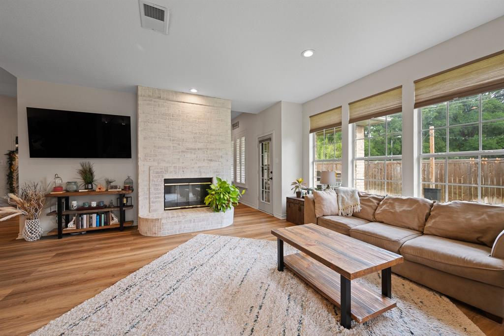 6628 Westmoor Lane