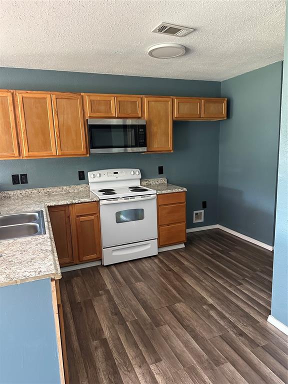 W Stephens Survey - Residential Lease