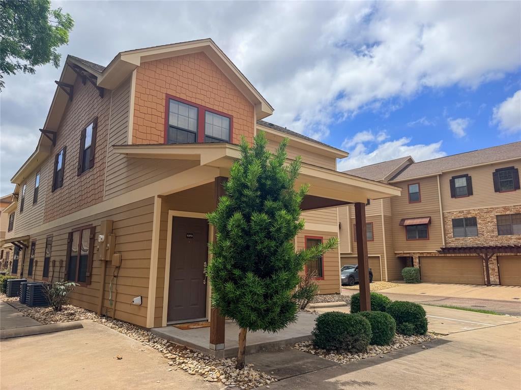 2410 S 2nd Street 1373