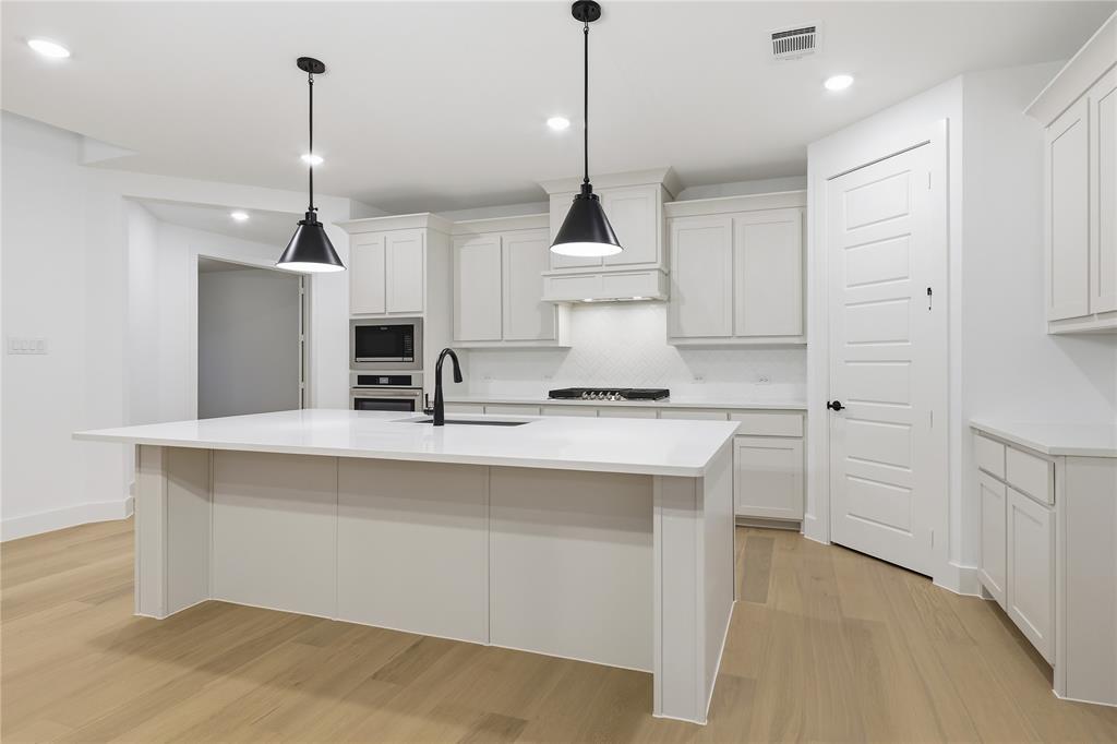 Pecan Grove - Residential