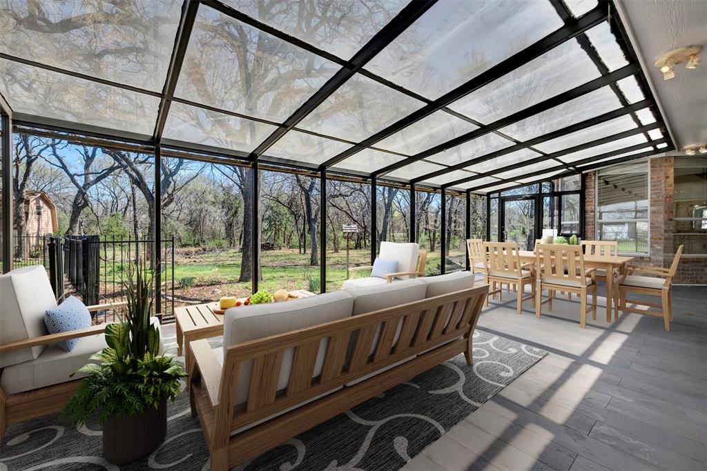 1505 N Carroll Avenue