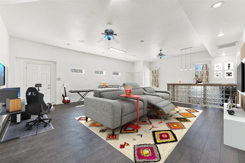 Whispering Dell Estates Add - Residential