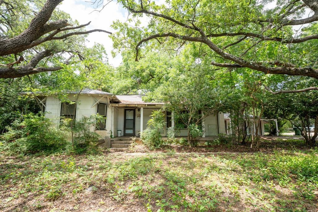 2817 Guthrie Road