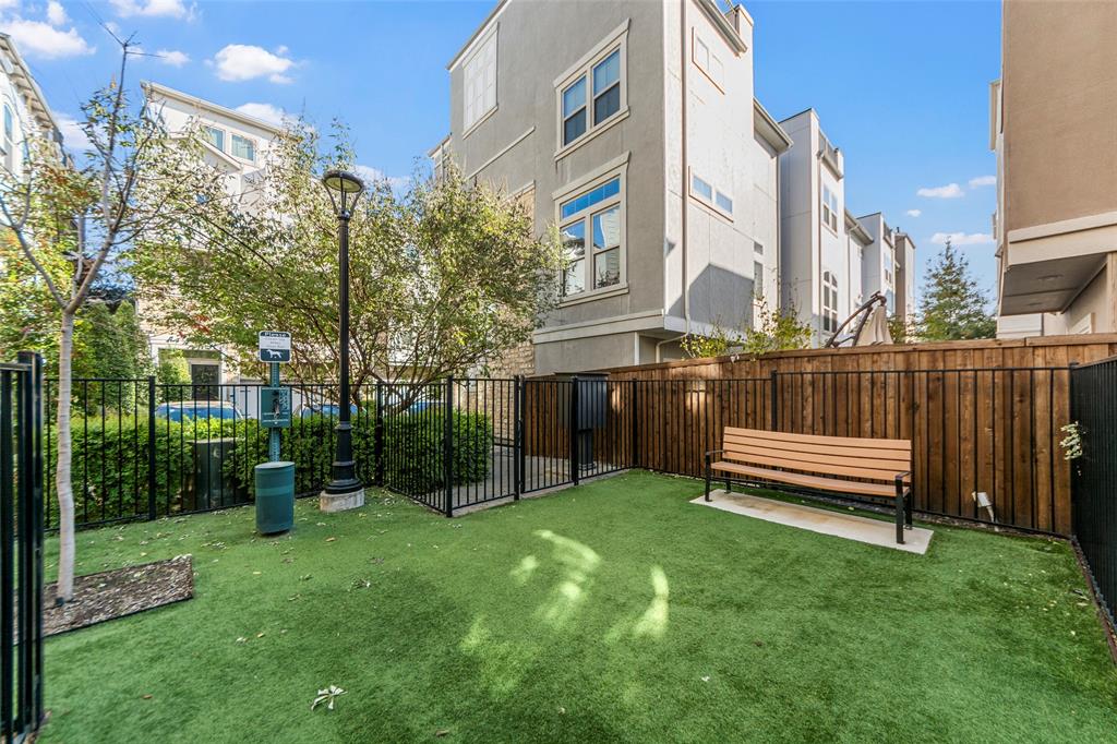 Subdivision at Live Oak - Residential Lease