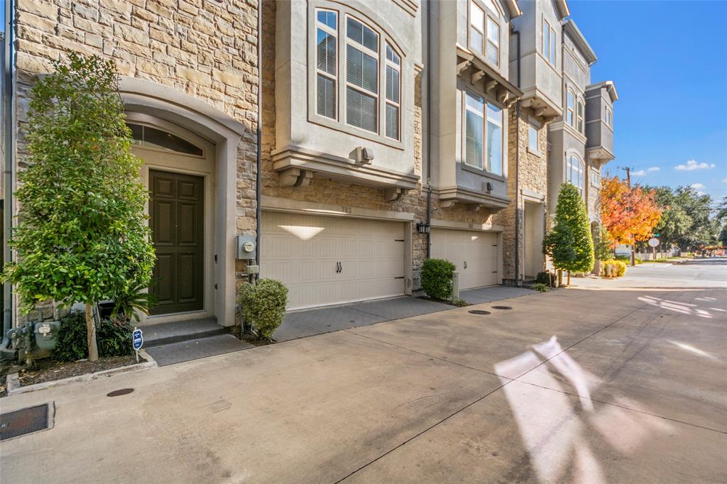 Subdivision at Live Oak - Residential Lease