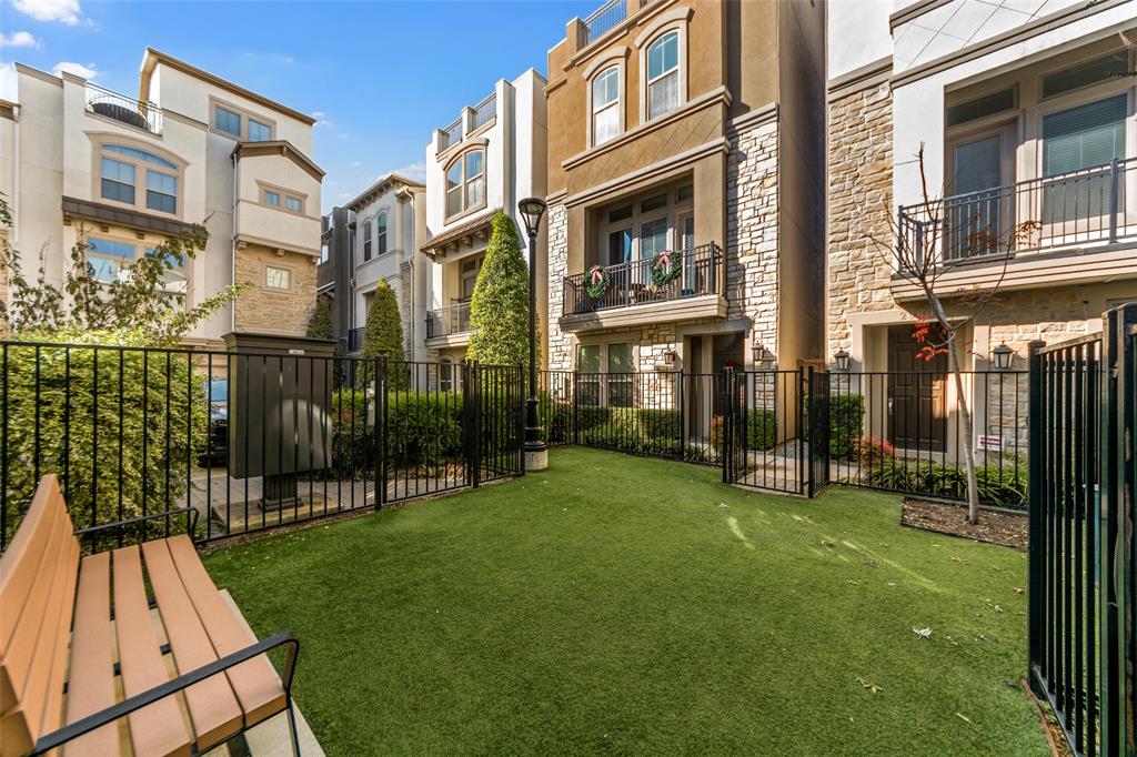 Subdivision at Live Oak - Residential Lease