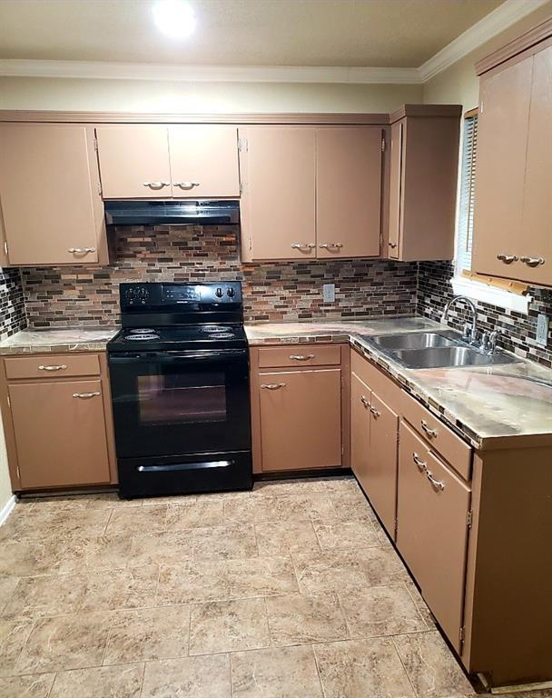 Longwood Village - Residential